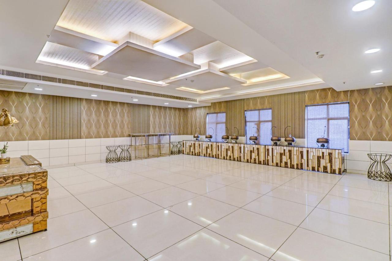 Oyo Townhouse 484 Sanskriti Hotel Delhi Kültér fotó