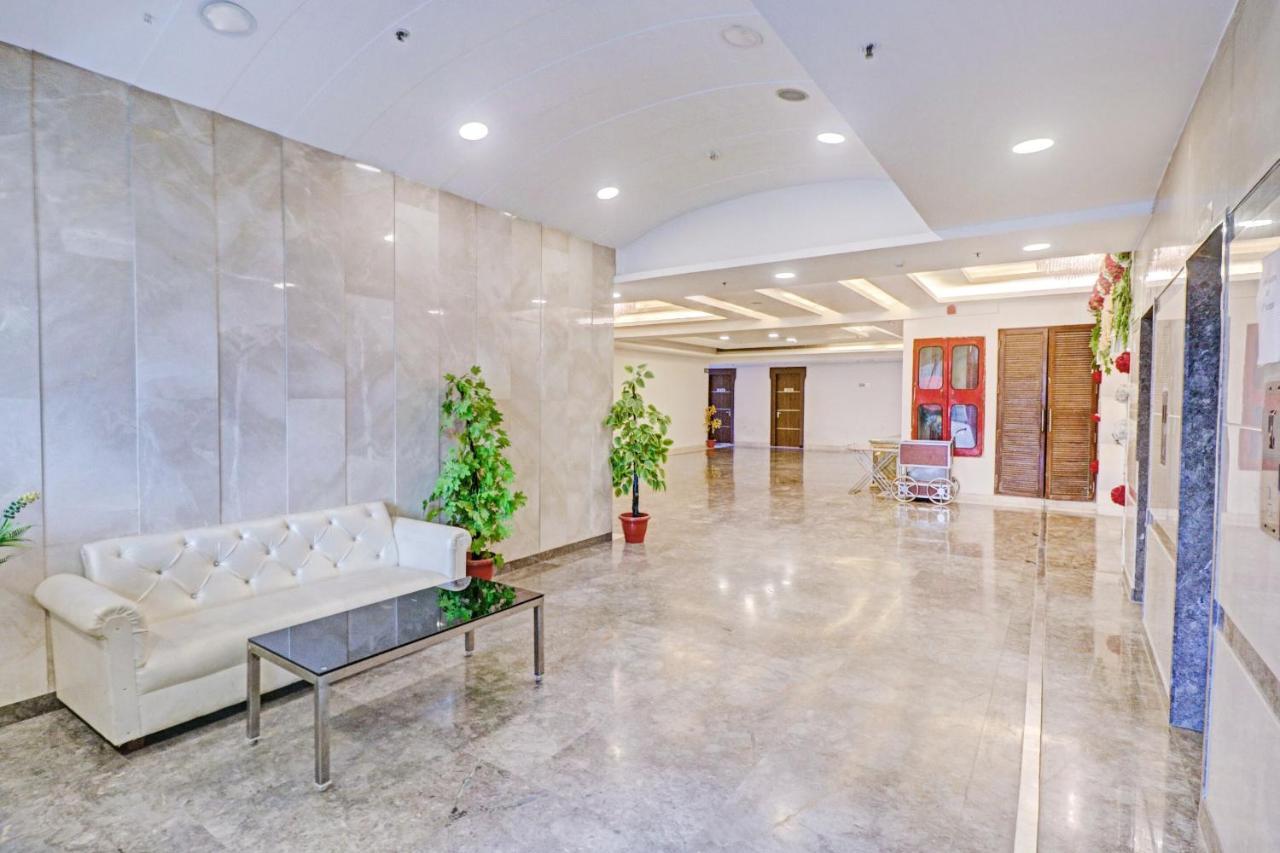 Oyo Townhouse 484 Sanskriti Hotel Delhi Kültér fotó